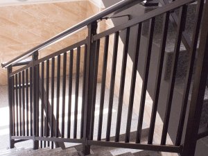 工廠樓梯護(hù)欄 工廠樓梯護(hù)欄