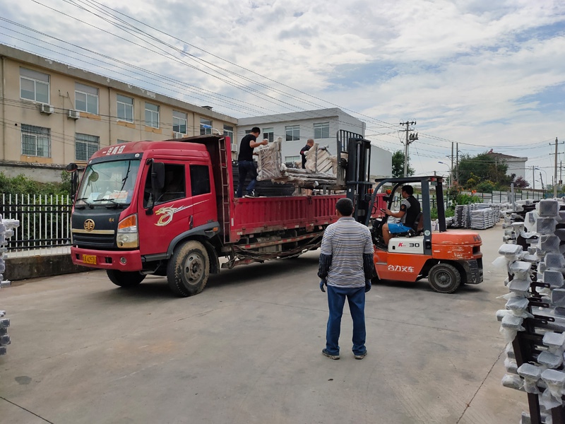 金用護(hù)欄2020年7月22日鋁合金百葉窗發(fā)貨！