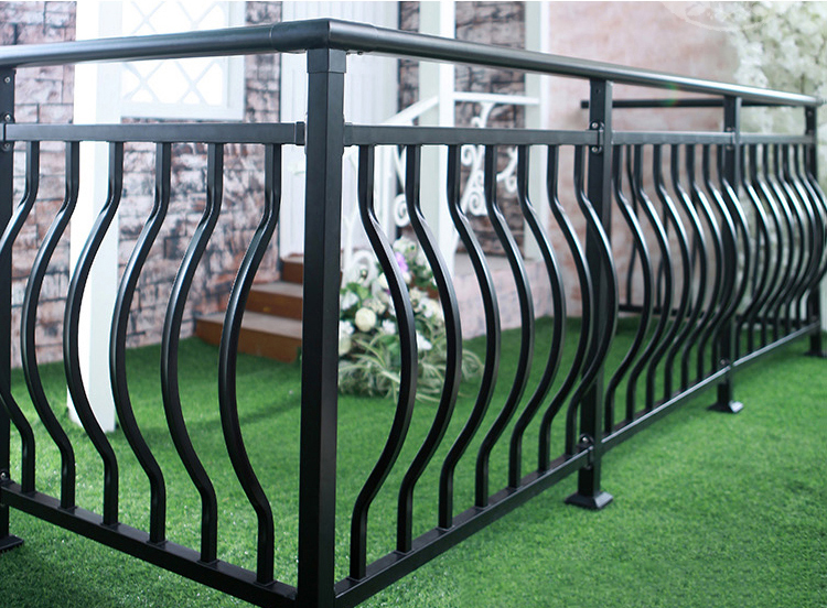 鋅鋼陽臺護(hù)欄 鋅鋼陽臺護(hù)欄
