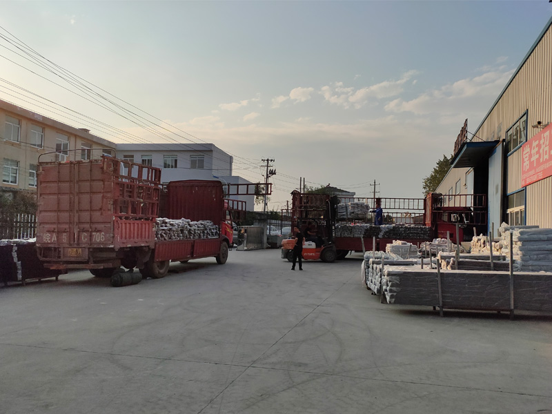 金用護欄2020年10月12日鋅鋼陽臺護欄發貨！