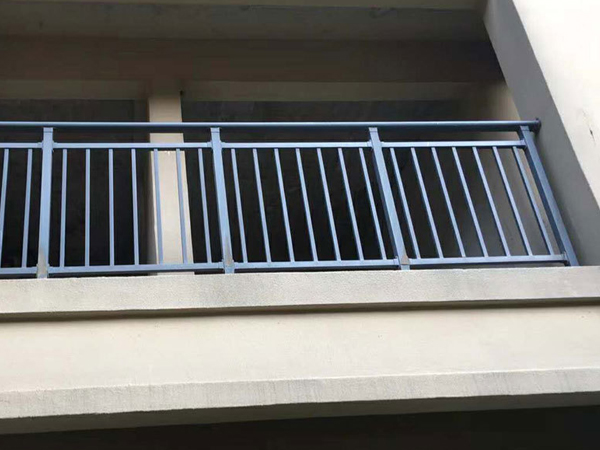 安徽護(hù)欄廠家哪里有？