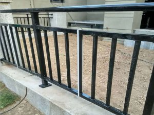 定制陽臺護(hù)欄,這三點(diǎn)一定要搞清楚! 定制陽臺護(hù)欄,這三點(diǎn)一定要搞清楚!