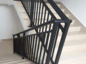 樓梯扶手如何選？