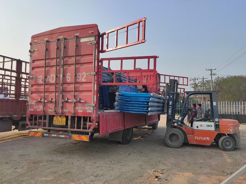 金用護欄2021年4月15日鋅鋼陽臺護欄發貨！