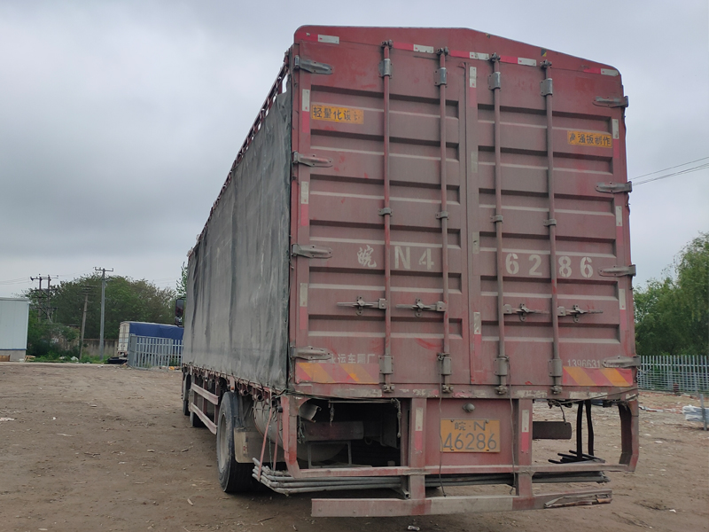 金用護(hù)欄2021年4月22日鋅鋼陽(yáng)臺(tái)護(hù)欄發(fā)貨！