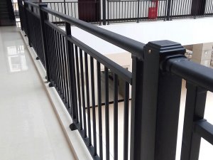 快速辨別鋅鋼護(hù)欄質(zhì)量好壞的兩個方法 快速辨別鋅鋼護(hù)欄質(zhì)量好壞的兩個方法