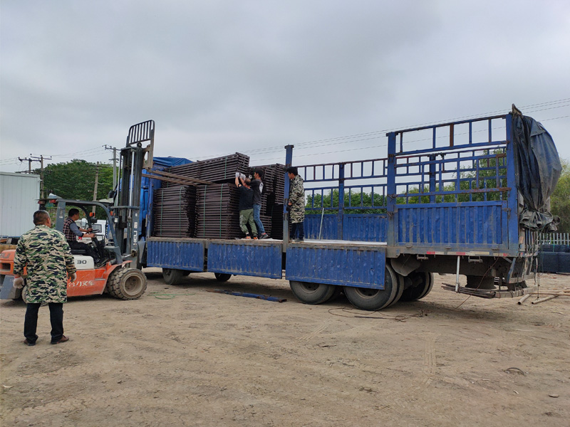 金用護欄2021年5月12日鋅鋼護窗欄桿發(fā)貨！