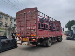 金用護(hù)欄2021年5月12日鋅鋼空調(diào)護(hù)欄發(fā)貨！