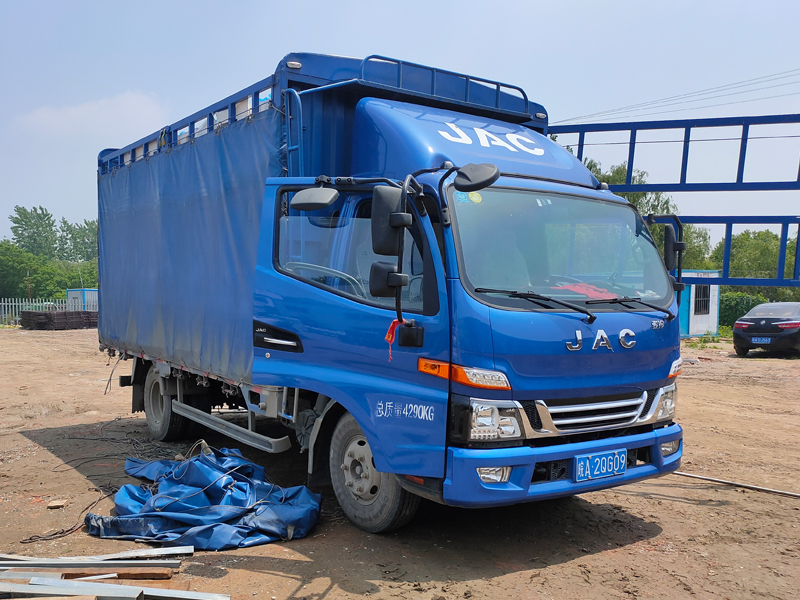 金用護欄2021年5月21日鋅鋼百葉窗發貨！