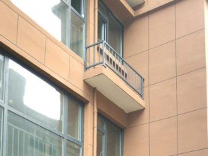 空調護欄有必要安裝嗎？