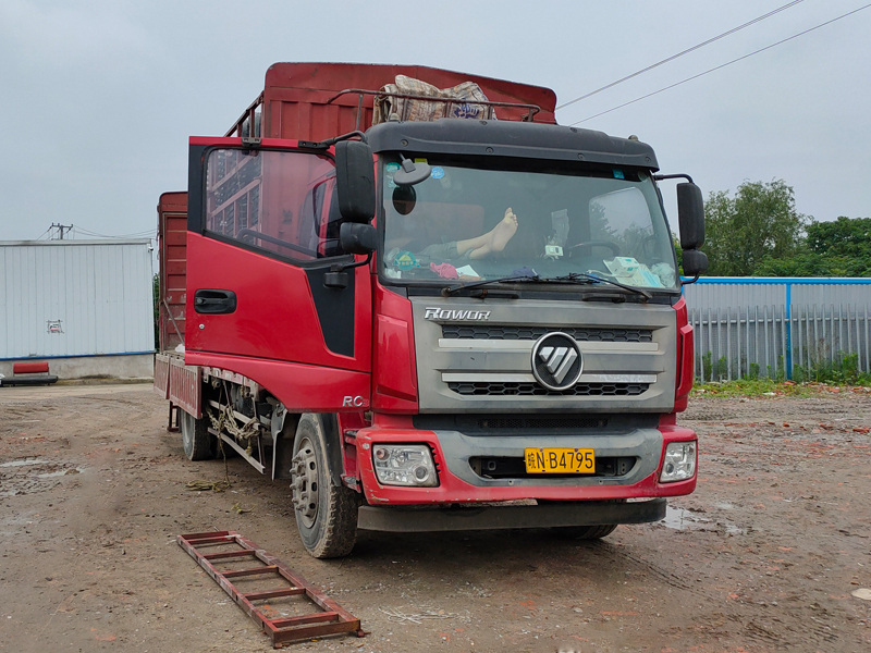 金用護欄2021年6月18日鋅鋼護窗欄桿發貨！