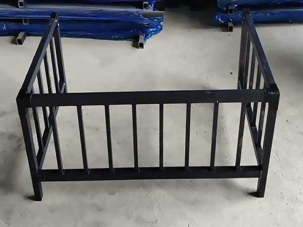 空調(diào)護(hù)欄哪種材質(zhì)最值得選? 空調(diào)護(hù)欄哪種材質(zhì)最值得選?