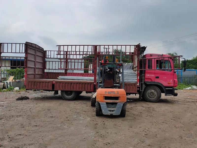 金用護欄2021年8月14日鋅鋼陽臺護欄發貨! 金用護欄2021年8月14日鋅鋼陽臺護欄發貨!