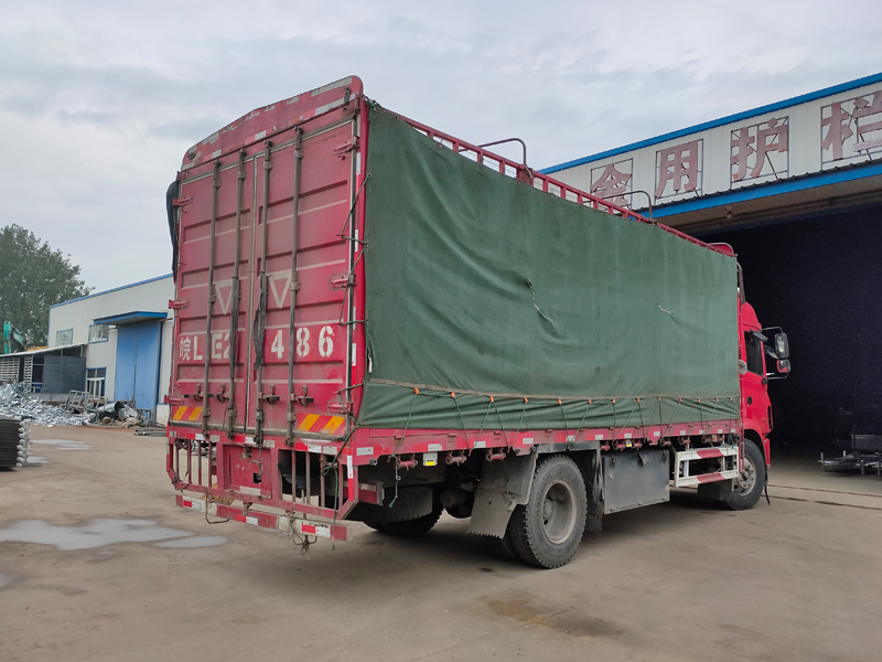 金用護欄2021年8月26日鋅鋼百葉窗發貨! 金用護欄2021年8月26日鋅鋼百葉窗發貨!