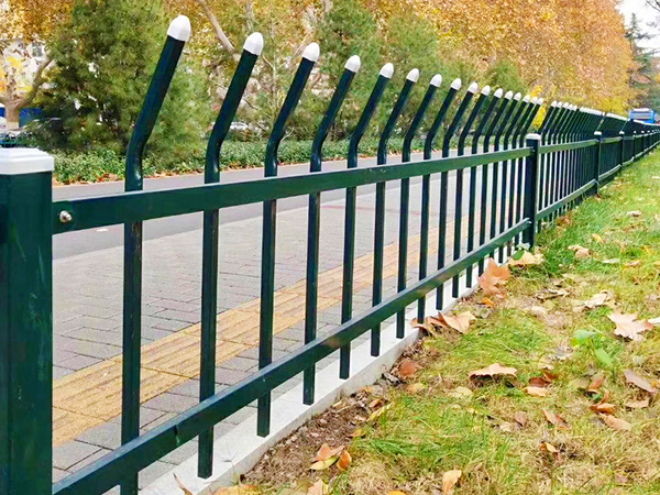 綠化護(hù)欄的種類 綠化護(hù)欄的種類