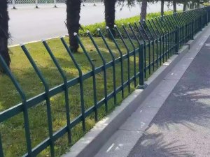 綠化護欄尺寸規(guī)格