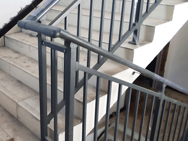 樓梯護欄種類 樓梯護欄種類