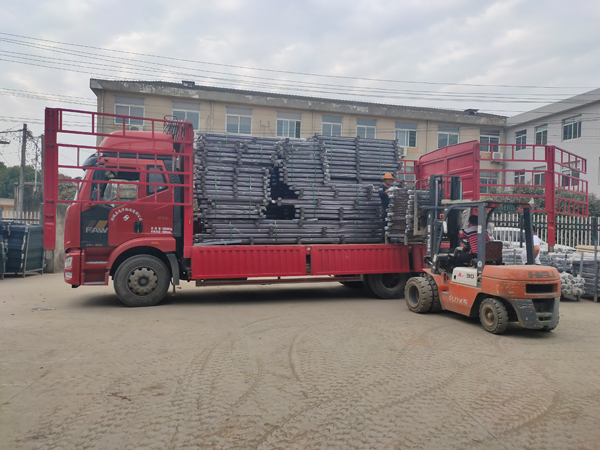 金用護(hù)欄2021年11月9日鋅鋼陽臺欄桿發(fā)貨! 金用護(hù)欄2021年11月9日鋅鋼陽臺欄桿發(fā)貨!