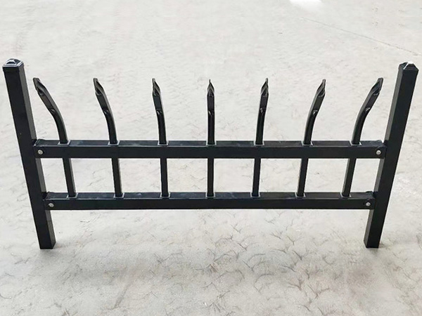 草坪護欄圖片大全