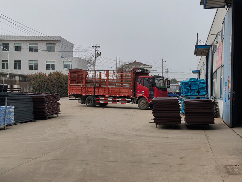 金用護欄2022年3月12日鋅鋼飄窗欄桿裝車發貨！