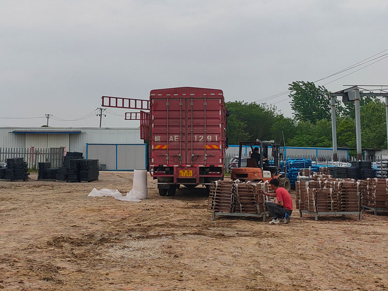 金用護欄2022年5月5日鋅鋼護窗欄桿裝車發(fā)貨! 金用護欄2022年5月5日鋅鋼護窗欄桿裝車發(fā)貨!