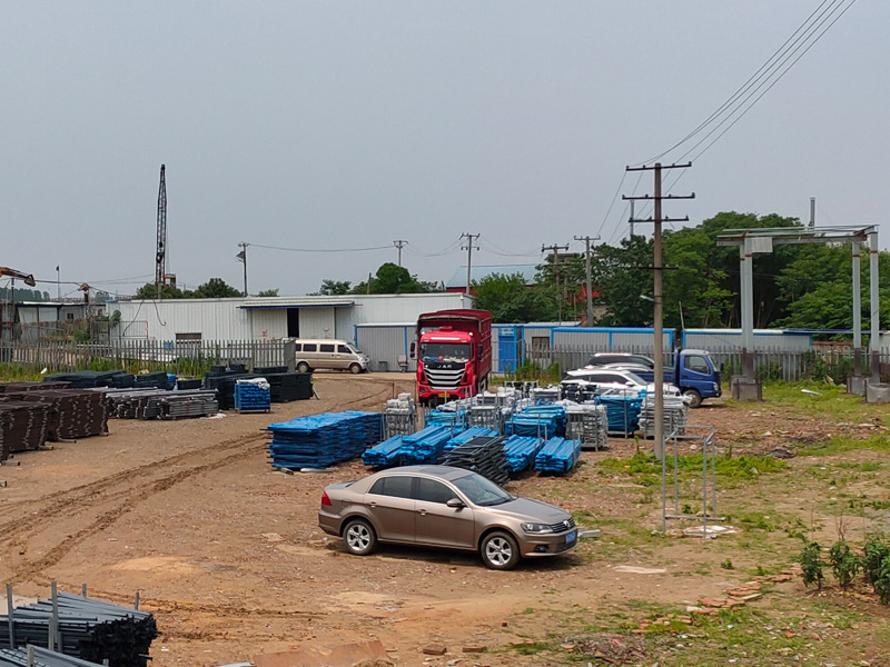 金用護欄2022年6月2日鋅鋼百葉窗裝車發(fā)貨! 金用護欄2022年6月2日鋅鋼百葉窗裝車發(fā)貨!