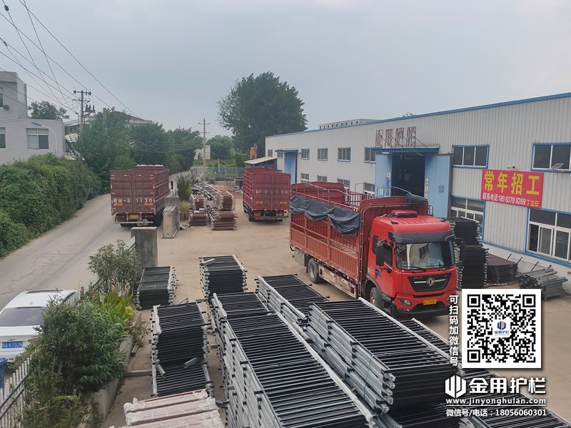 2023年8月18日鋅鋼百葉窗裝車(chē)發(fā)貨! 2023年8月18日鋅鋼百葉窗裝車(chē)發(fā)貨!