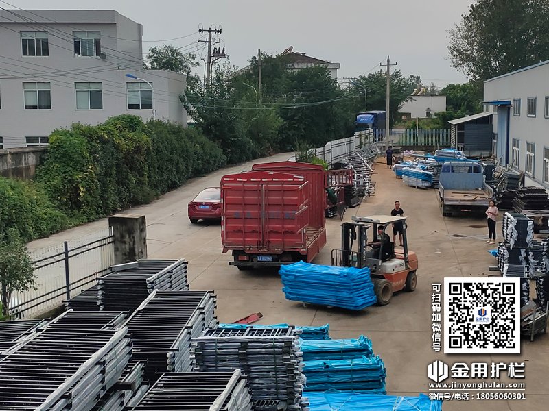 2023年9月13日鋅鋼飄窗護欄裝車發貨! 2023年9月13日鋅鋼飄窗護欄裝車發貨!