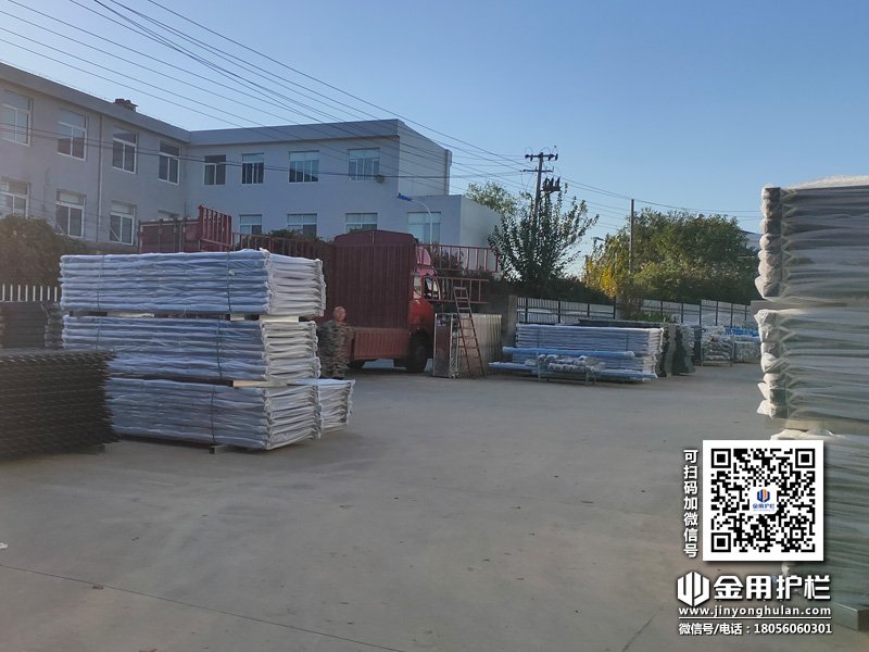 2023年11月14日鋅鋼陽臺護(hù)欄裝車發(fā)貨! 2023年11月14日鋅鋼陽臺護(hù)欄裝車發(fā)貨!