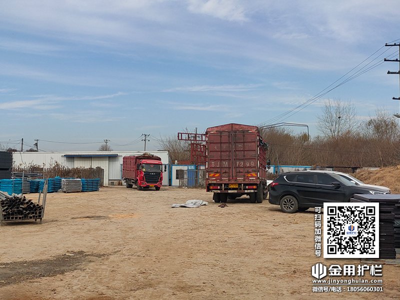 2023年12月12日鋅鋼飄窗護欄裝車發貨! 2023年12月12日鋅鋼飄窗護欄裝車發貨!