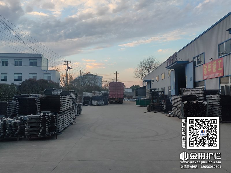 2023年12月13日鋅鋼百葉窗裝車(chē)發(fā)貨! 2023年12月13日鋅鋼百葉窗裝車(chē)發(fā)貨!