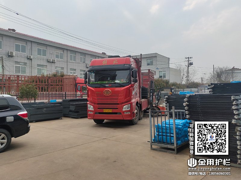 2024年3月28日鋅鋼百葉窗裝車發(fā)貨! 2024年3月28日鋅鋼百葉窗裝車發(fā)貨!