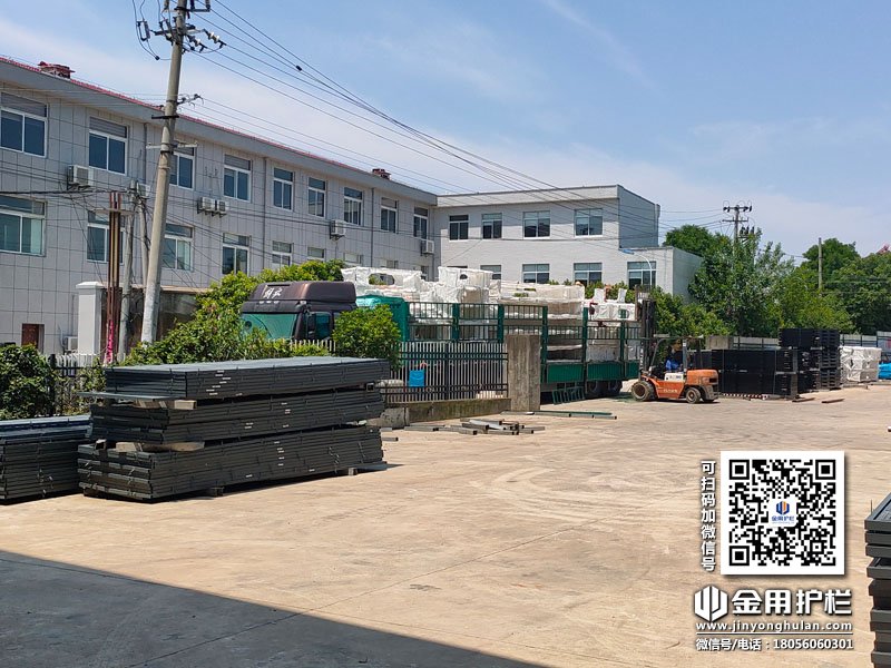 2024年5月28日鋅鋼飄窗欄桿裝車發貨! 2024年5月28日鋅鋼飄窗欄桿裝車發貨!