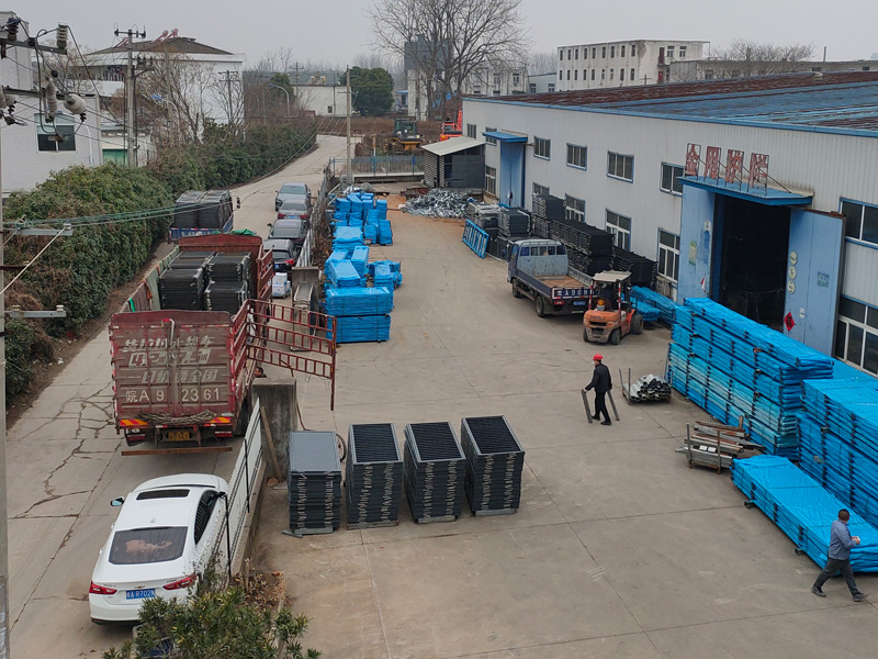 2025年3月6日鋅鋼陽臺護(hù)欄裝車發(fā)貨！