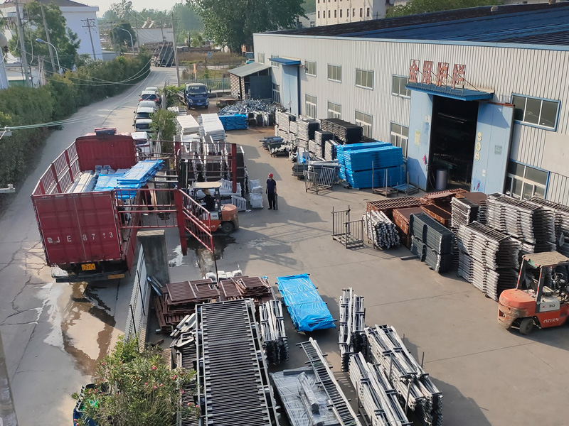 2025年5月16日鋅鋼陽臺(tái)欄桿裝車發(fā)貨! 2025年5月16日鋅鋼陽臺(tái)欄桿裝車發(fā)貨!