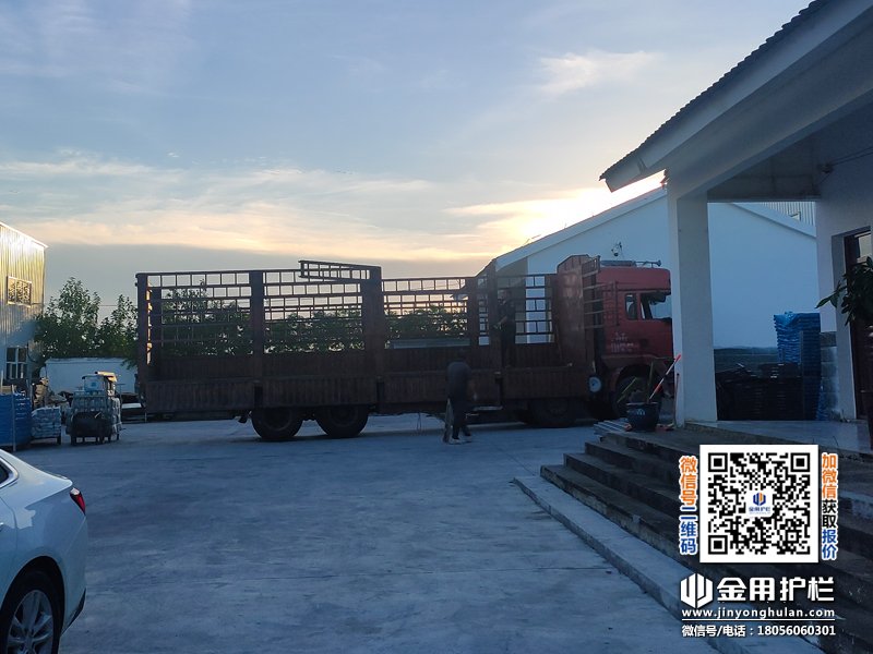 2025年8月14日鋅鋼百葉窗裝車發貨! 2025年8月14日鋅鋼百葉窗裝車發貨!